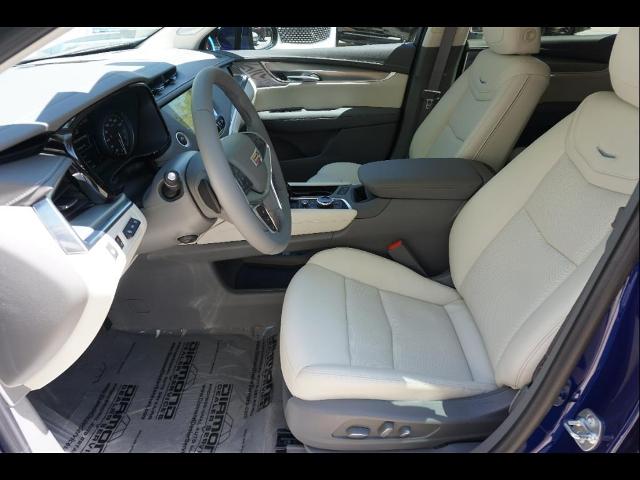 used 2024 Cadillac XT5 car, priced at $47,941