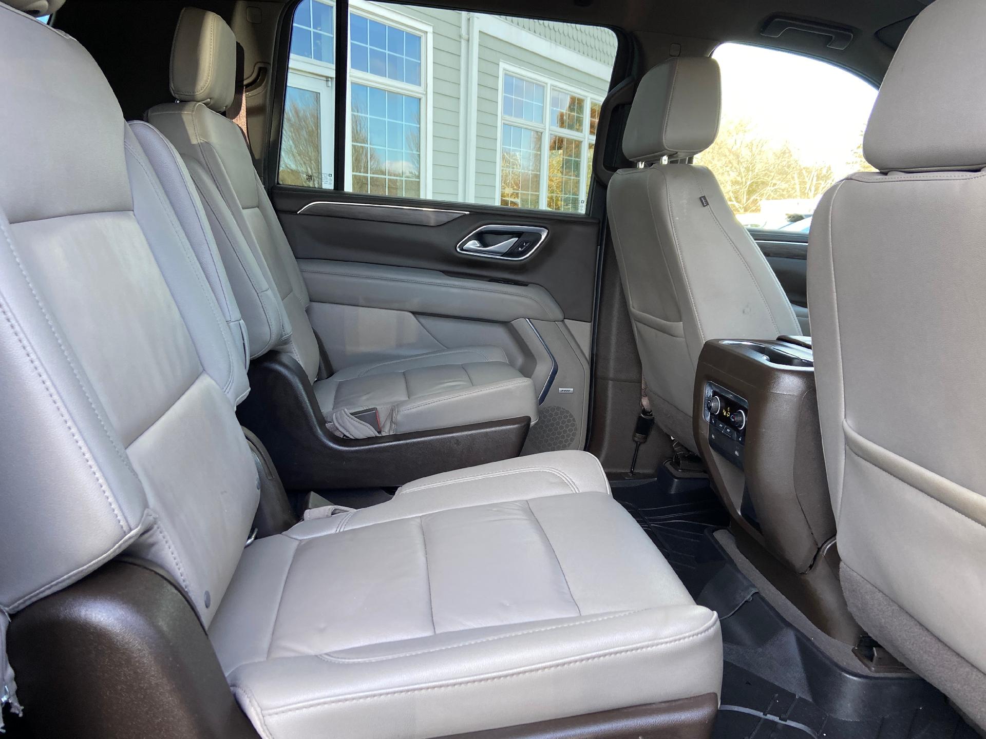 used 2022 Chevrolet Suburban car, priced at $55,995