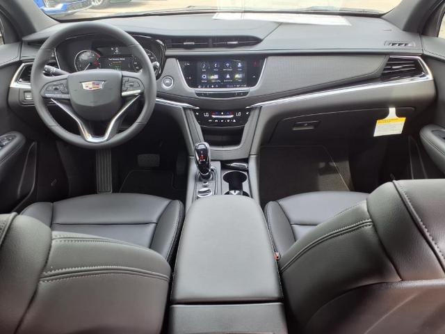 used 2025 Cadillac XT6 car, priced at $48,514