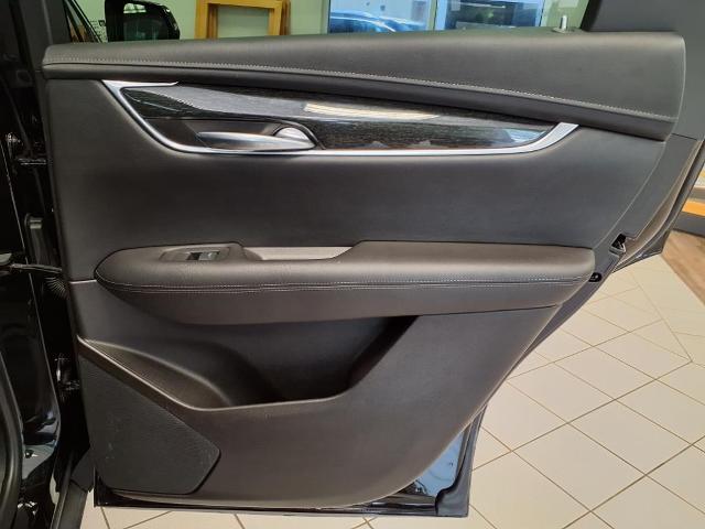 used 2021 Cadillac XT5 car, priced at $29,494