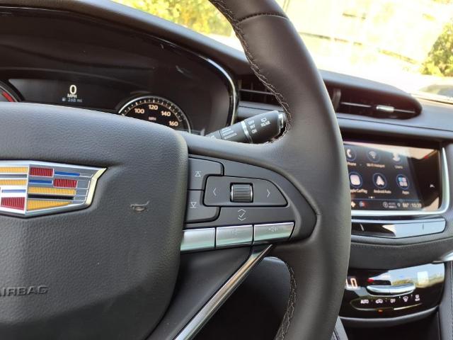 used 2025 Cadillac XT6 car, priced at $49,514