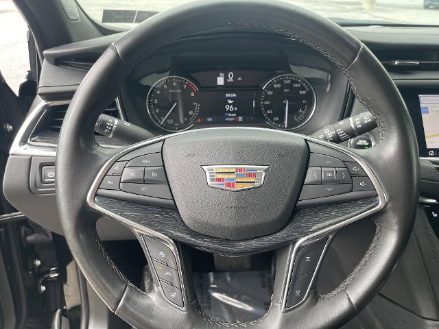 new 2021 Cadillac XT5 car, priced at $32,999