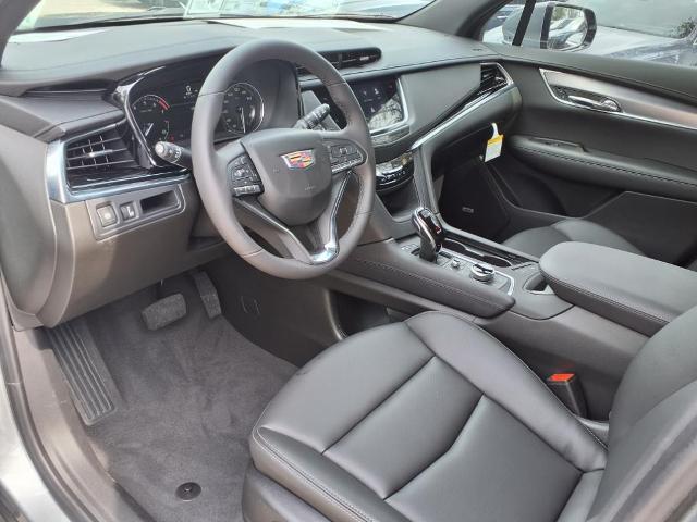 used 2025 Cadillac XT6 car, priced at $48,889