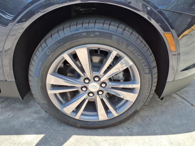 used 2025 Cadillac XT5 car, priced at $56,114