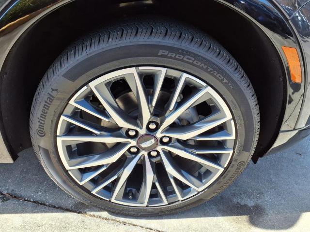 used 2024 Cadillac XT4 car, priced at $45,040