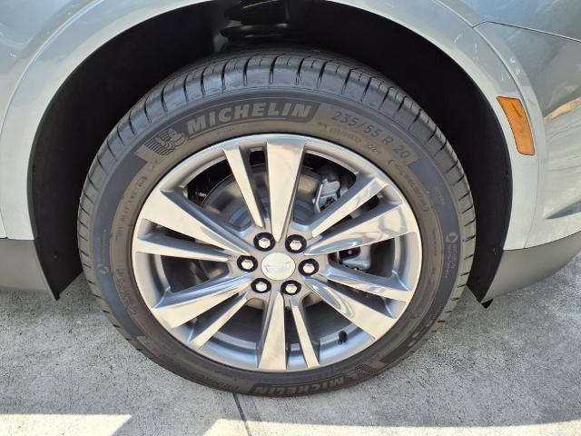 used 2025 Cadillac XT5 car, priced at $50,990