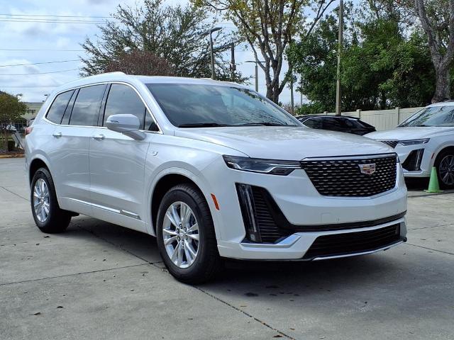 used 2025 Cadillac XT6 car, priced at $49,114