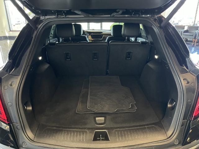 used 2022 Cadillac XT5 car, priced at $31,999