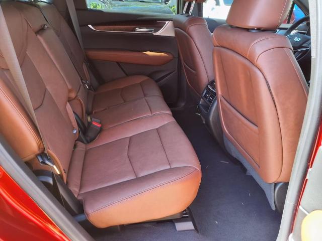 used 2025 Cadillac XT5 car, priced at $53,860
