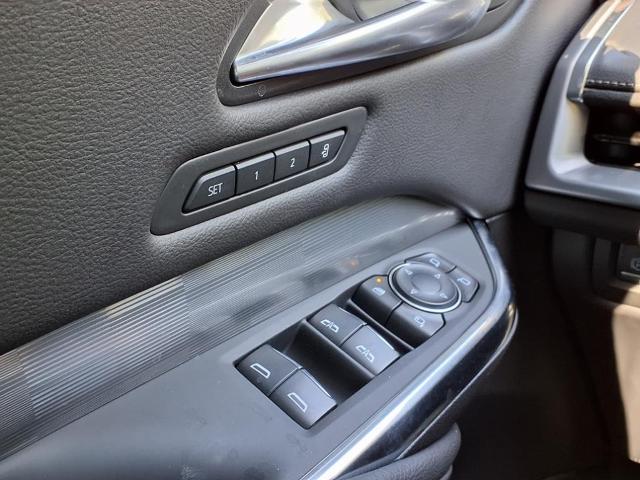 used 2025 Cadillac XT4 car, priced at $41,865