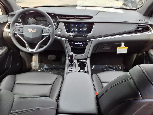 used 2025 Cadillac XT6 car, priced at $49,815