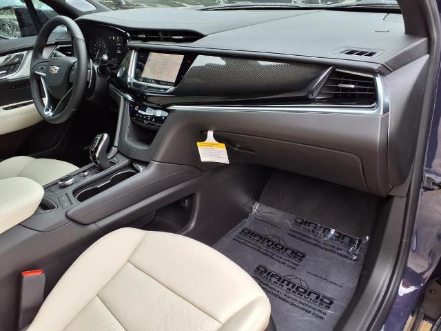 used 2025 Cadillac XT6 car, priced at $63,415