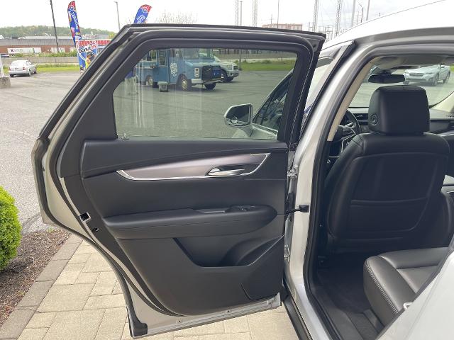 new 2019 Cadillac XT5 car, priced at $28,999