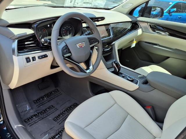 used 2025 Cadillac XT6 car, priced at $61,530