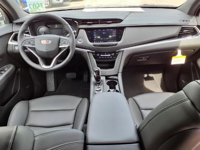 used 2025 Cadillac XT6 car, priced at $43,543