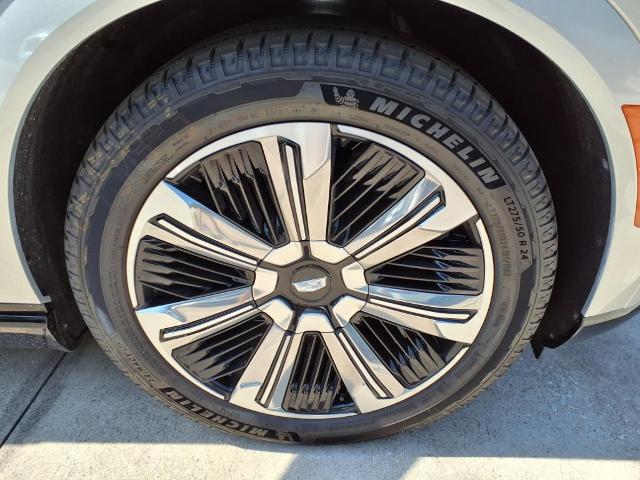 used 2025 Cadillac ESCALADE IQ car