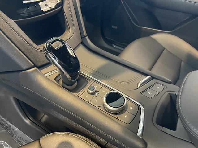 used 2024 Cadillac XT5 car, priced at $43,240