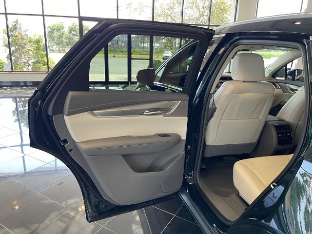 used 2025 Cadillac XT5 car, priced at $50,940