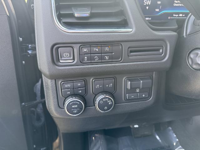 new 2023 Chevrolet Suburban car, priced at $69,999