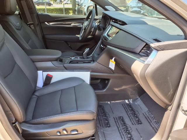 used 2025 Cadillac XT5 car, priced at $61,860