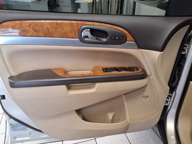 new 2011 Buick Enclave car, priced at $8,867