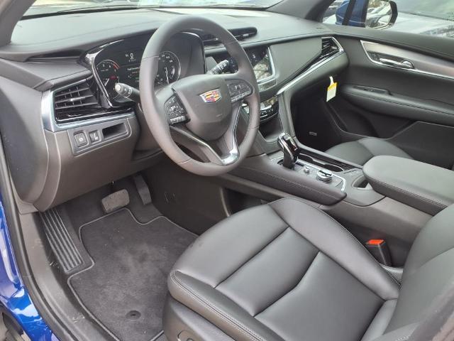 used 2025 Cadillac XT6 car, priced at $48,514