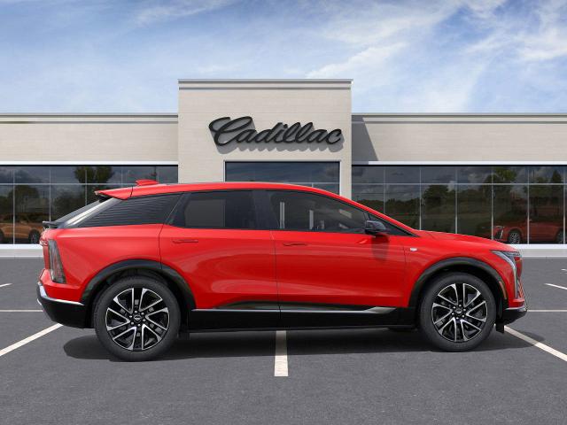 used 2025 Cadillac OPTIQ car, priced at $58,090