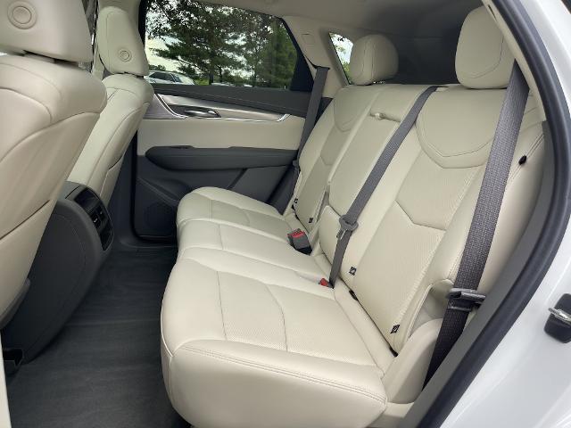 new 2021 Cadillac XT5 car, priced at $38,499