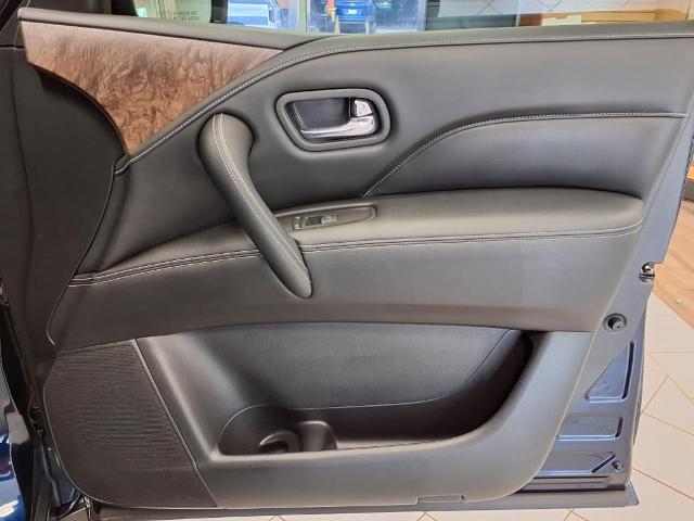 new 2021 INFINITI QX80 car, priced at $39,114