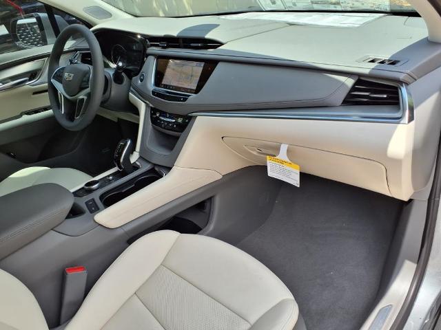 used 2025 Cadillac XT5 car, priced at $50,990