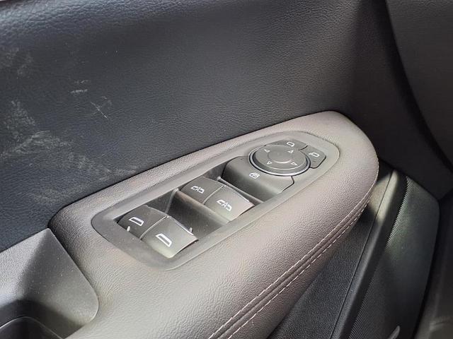 used 2025 Cadillac XT5 car, priced at $50,310