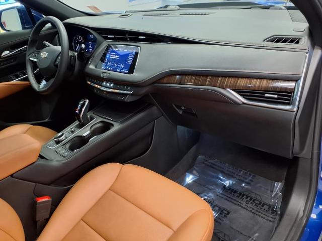used 2022 Cadillac XT4 car, priced at $31,417