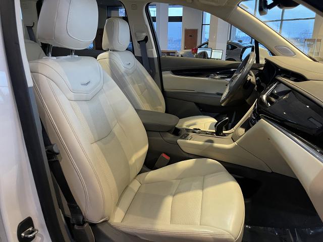 used 2022 Cadillac XT6 car, priced at $36,999