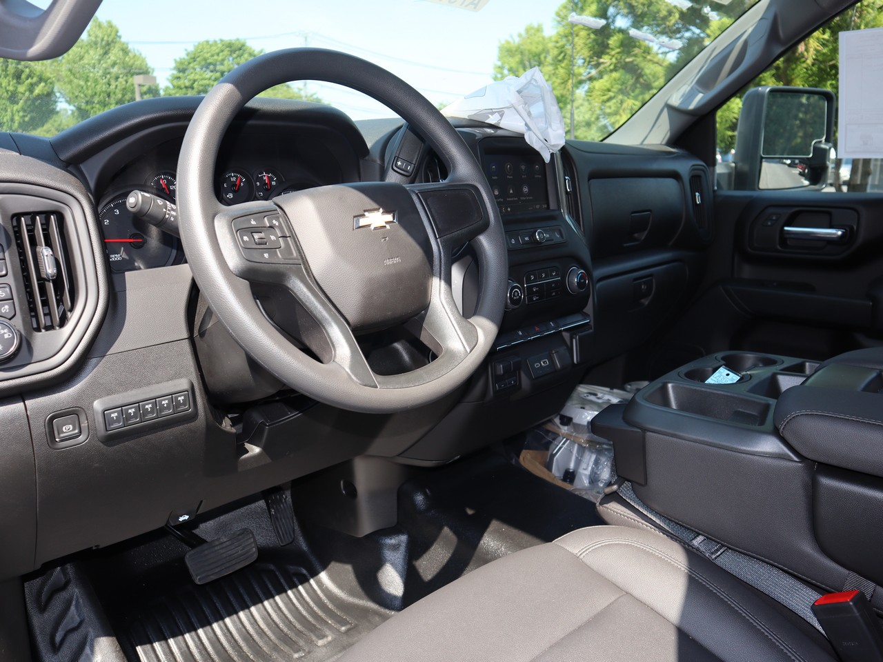 used 2024 Chevrolet Silverado 3500 HD Chassis Cab car, priced at $67,043