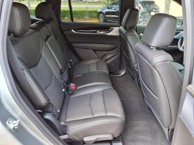 used 2025 Cadillac XT6 car, priced at $54,790