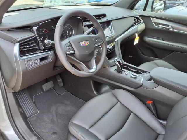 used 2025 Cadillac XT6 car, priced at $43,543