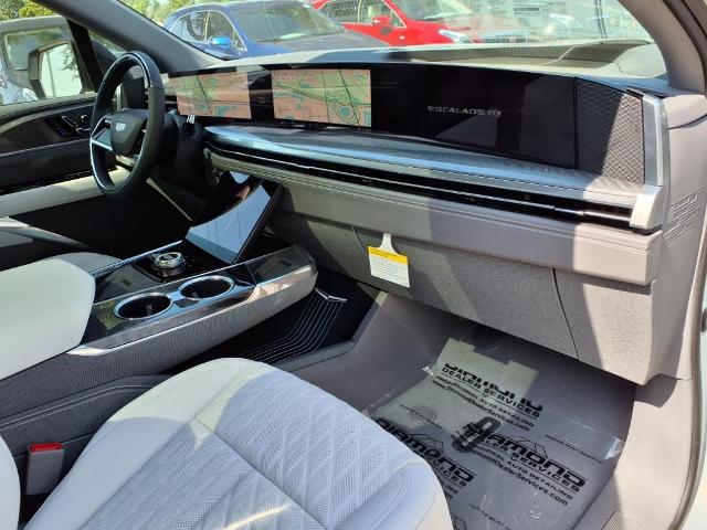 used 2025 Cadillac ESCALADE IQ car