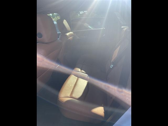 new 2023 Cadillac XT5 car