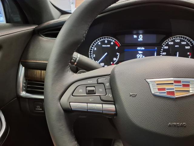 used 2022 Cadillac XT4 car, priced at $31,417