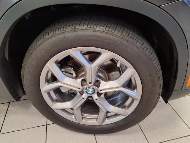 new 2022 BMW X3 car, priced at $34,933