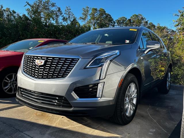 new 2021 Cadillac XT5 car