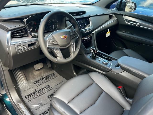 used 2025 Cadillac XT5 car, priced at $44,315