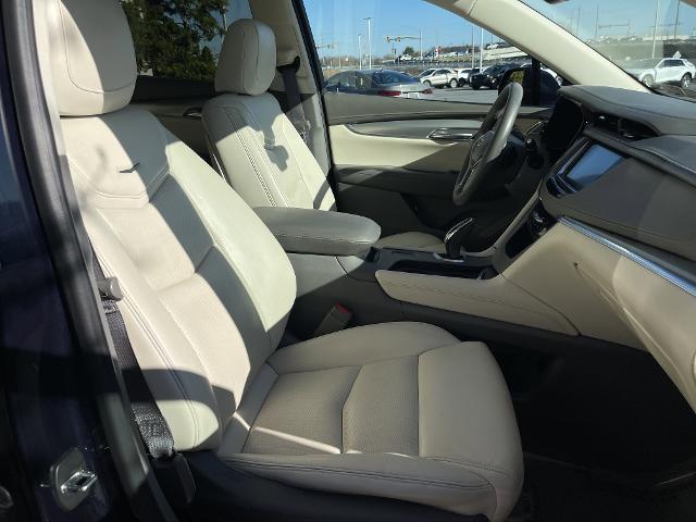 new 2017 Cadillac XT5 car, priced at $19,999