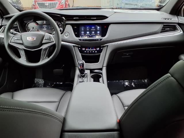 used 2025 Cadillac XT5 car, priced at $46,015