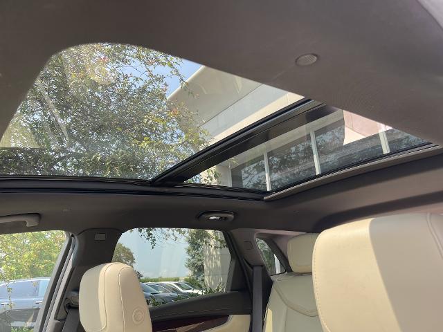 new 2017 Cadillac XT5 car, priced at $19,999