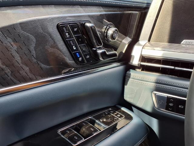 used 2025 Cadillac ESCALADE IQ car