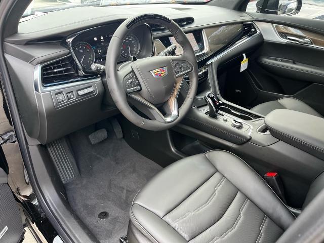 used 2025 Cadillac XT6 car, priced at $63,530