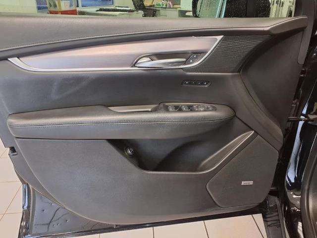new 2019 Cadillac XT5 car, priced at $18,499