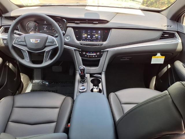 used 2025 Cadillac XT5 car, priced at $50,310