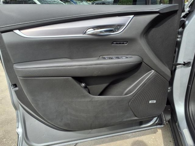 used 2025 Cadillac XT6 car, priced at $48,889